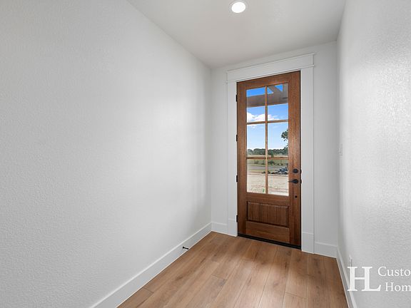 4th image of 2485 Cottondale Rd