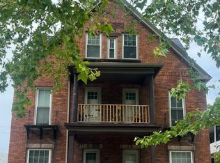 2052 Fairview Ave APT 2, Cleveland, OH 44106