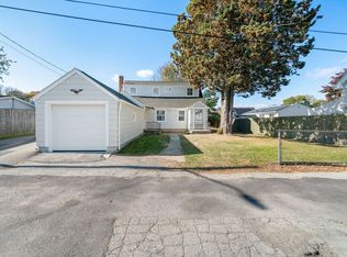 38 Blakely Ct, Fall River, MA 02720