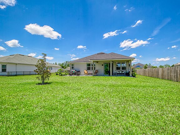 5th image of 116 Goldenrod Lake Dr