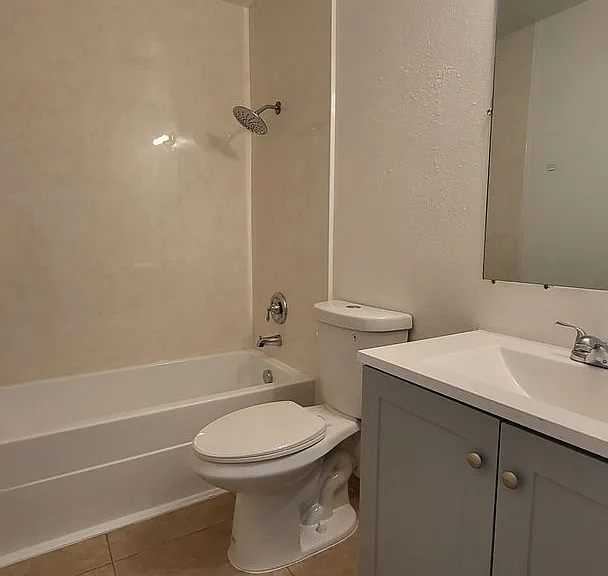 3117 E Carey Ave — Photo 8