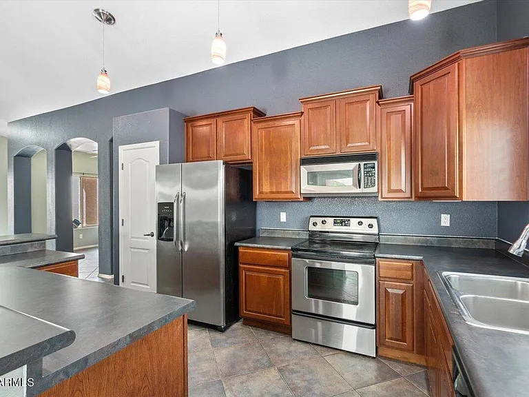 44189 W Pioneer Rd — Photo 8