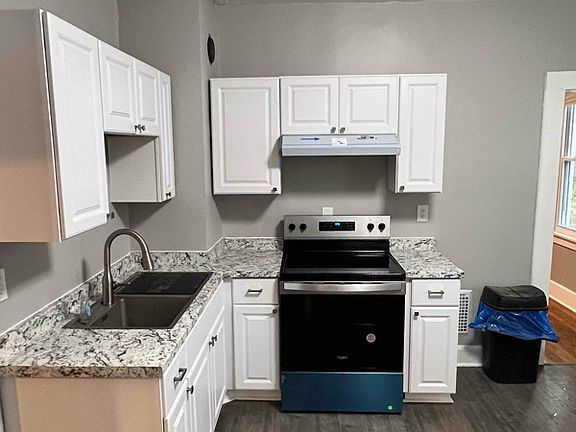5th image of 9 Dewey Ave Unit 2
