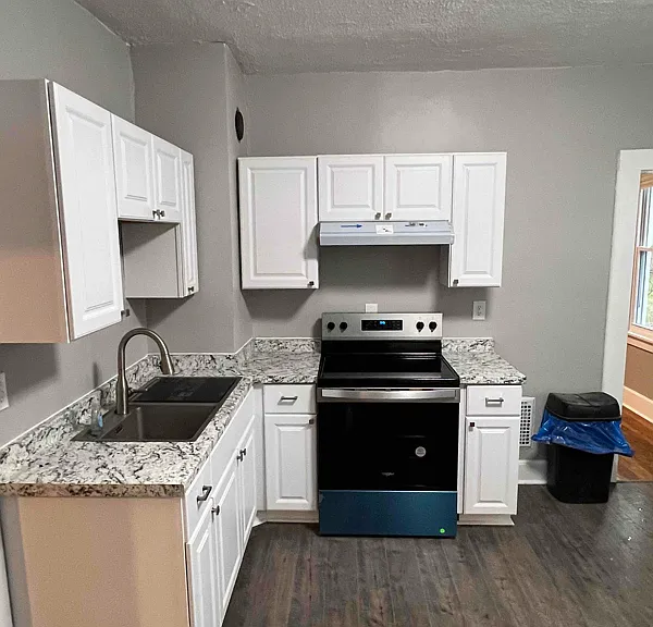 9 Dewey Ave #2 — Photo 5