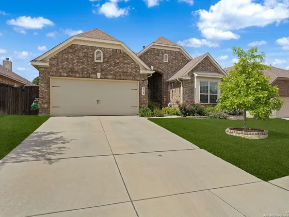 9743 Monken, Boerne, TX 78006
