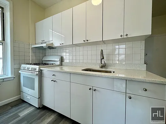 Rented by Highline Residential | media 1