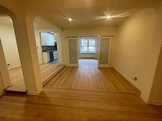 2nd image of 68-64 Yellowstone Blvd #22
