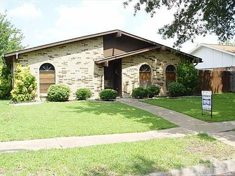 1st image of 5053 Blue Glen Dr
