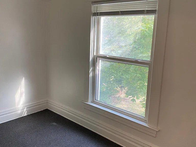 708 N Sycamore St — Photo 17