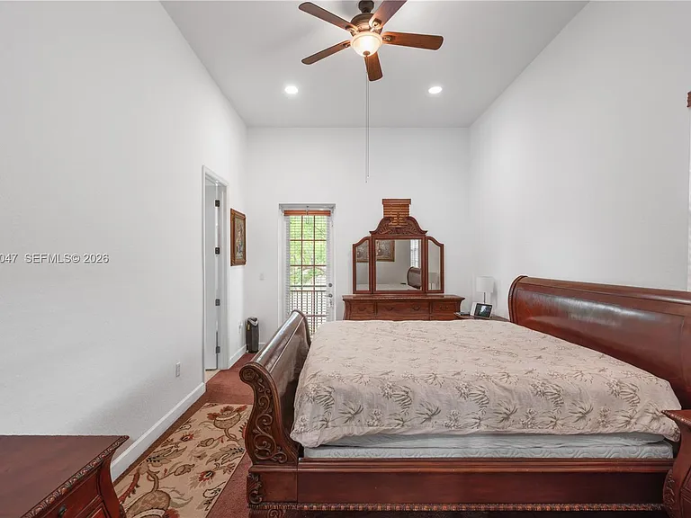 623 SW 146th Ter — Photo 14