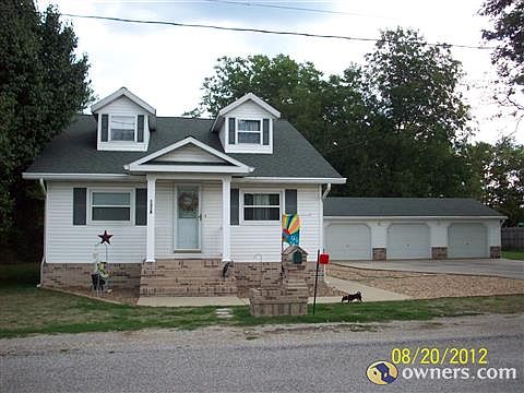 1318 Pearl Ave Centralia IL 62801