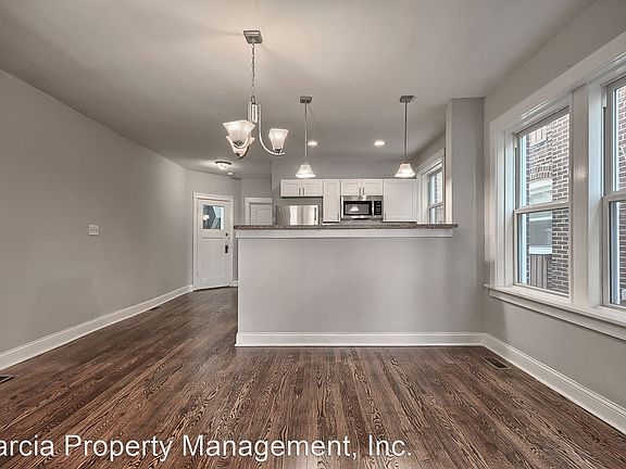 4th image of 4230A Lawn Ave