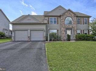 7298 Olde Mill Rd, Harrisburg, PA 17112