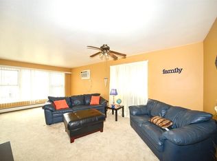 8252 W Irving Park Rd APT 2, Chicago, IL 60634