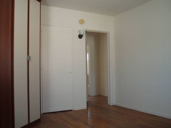 Bedroom 1 w/ Wardrobe Clo