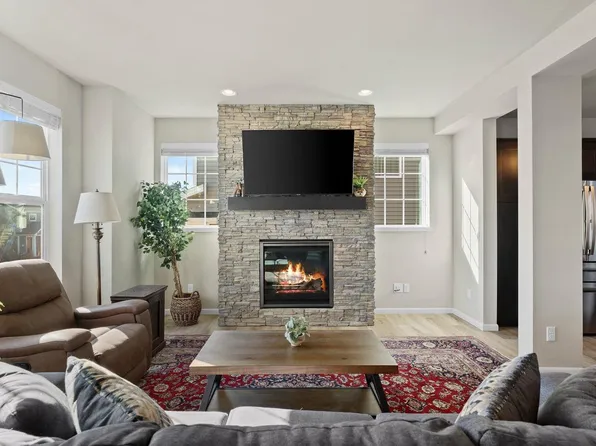 9330 Highland Gate Way, Verona, WI 53593