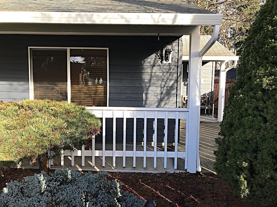 1st image of 15964 SE Mary Ann Ln