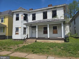 608 Church St, Clifton Forge, VA 24422