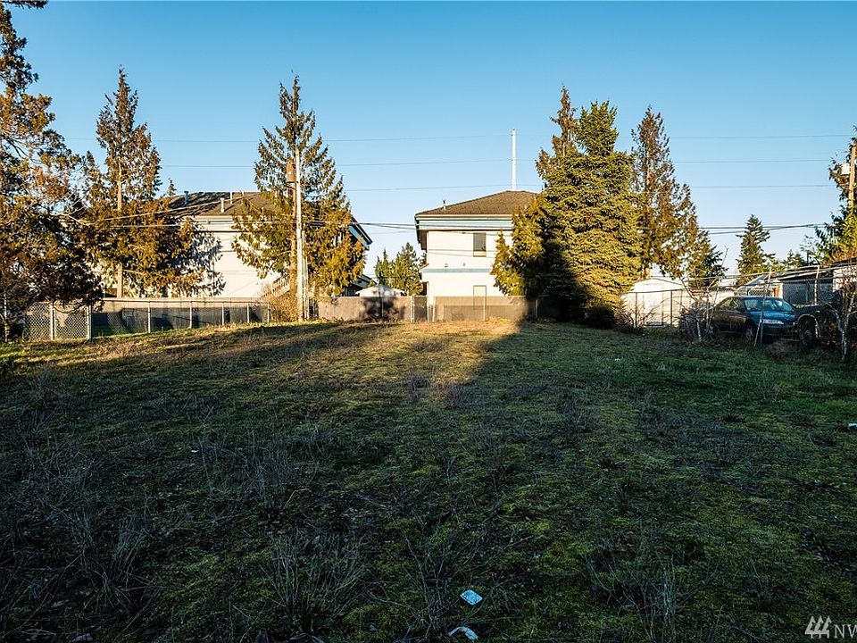 1st image of 10217 Holly Ln SW