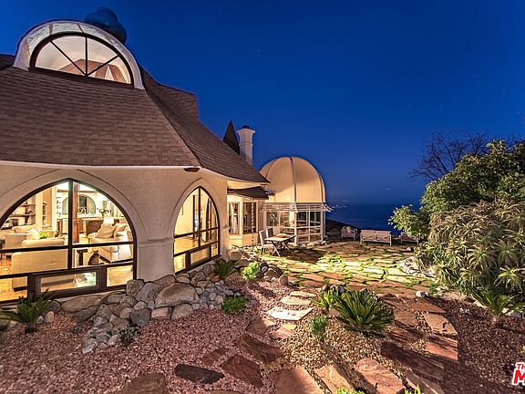 5th image of 4284 Avenida De La Encinal