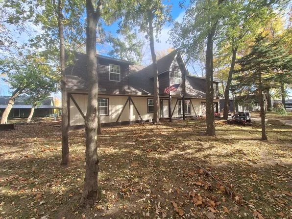 29 Barney St, Bondville, IL 61815
