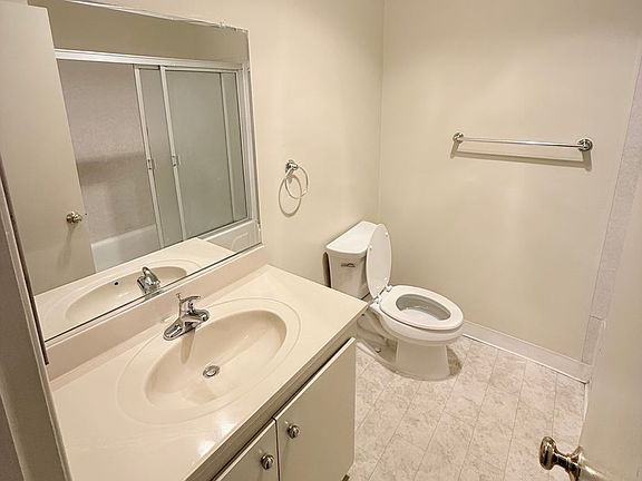 3rd image of 18410 Plummer St #27