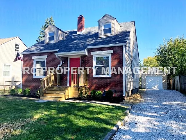 2021 Glenridge Dr photo 1