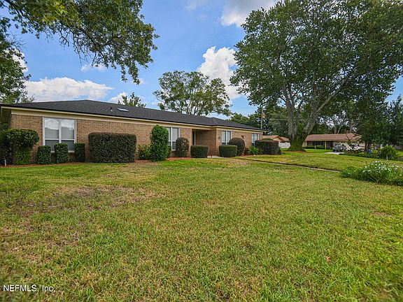 3rd image of 7419 SANDY BLUFF Drive