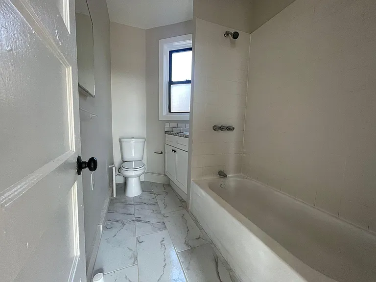 171 Ocean Ave #16 — Photo 5
