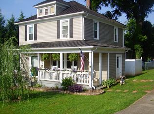 290 Orchard Ave, Rocky Mount, VA 24151