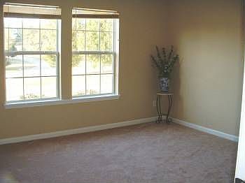 5th image of 7324 Bramble Oak Dr