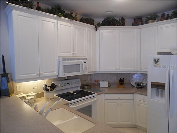 2nd image of 1618 Gondola Park Dr #1618