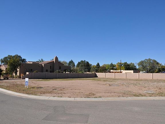 3rd image of 809 Vista Faisan Trl NW