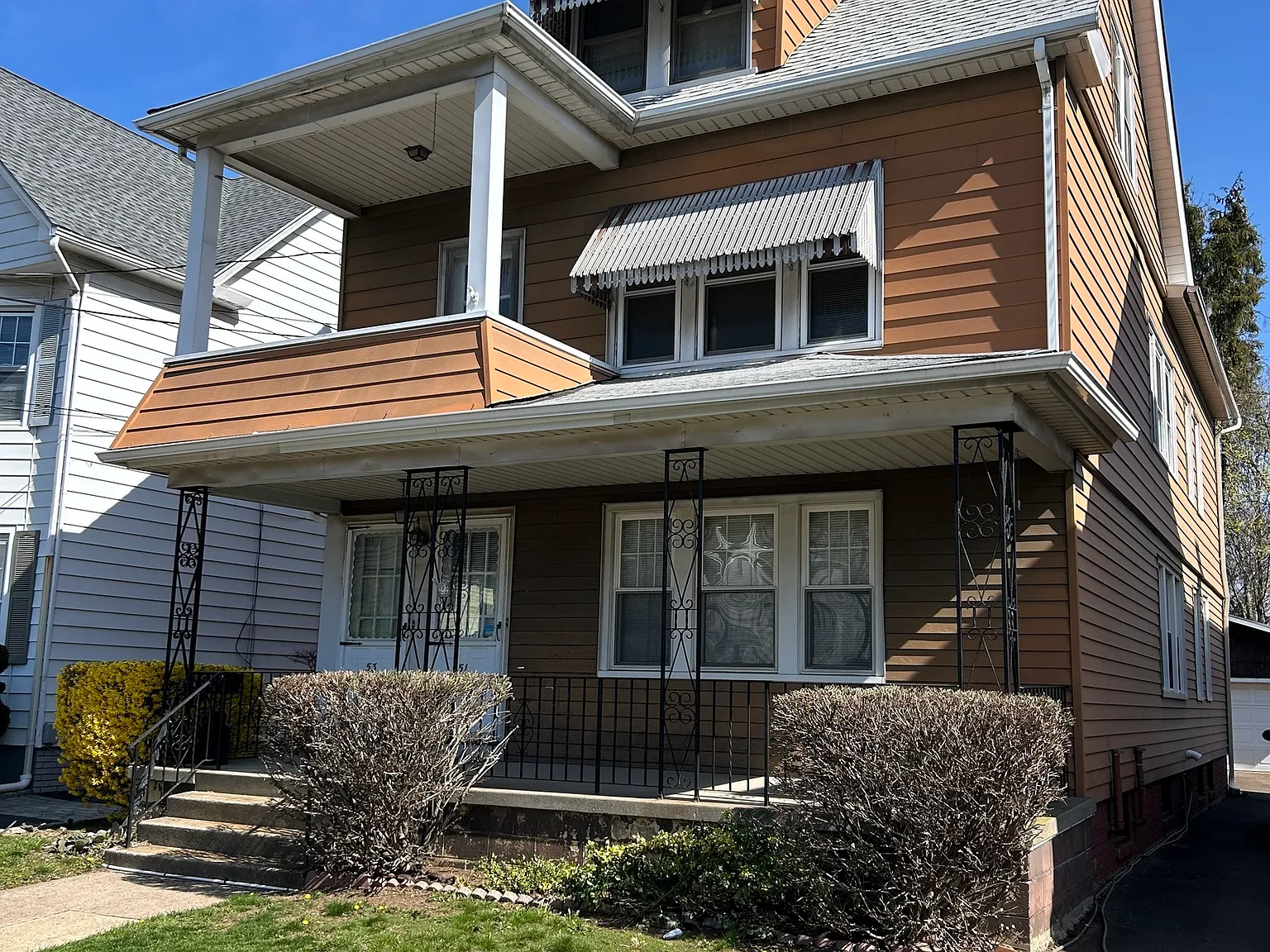 2 bed, 1152 sqft, $2,000 — Photo 1