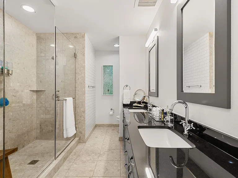 4525 Dean Martin Dr #1906 — Photo 41