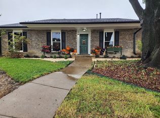 2033 Peters Cv, Carrollton, TX 75007