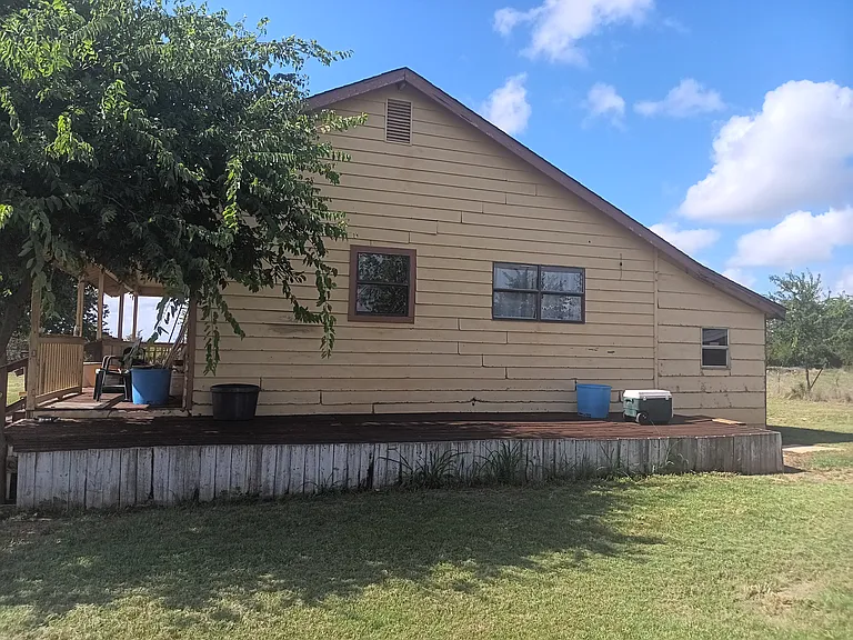 2585 County Road 305 — Photo 4