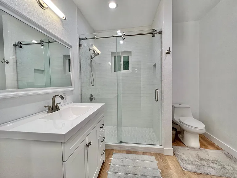 1053 De Garmo Dr — Photo 28