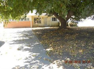 541 S Linwood St, Visalia, CA 93277