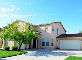 1118 Maple Ave, Fowler, CA 93625