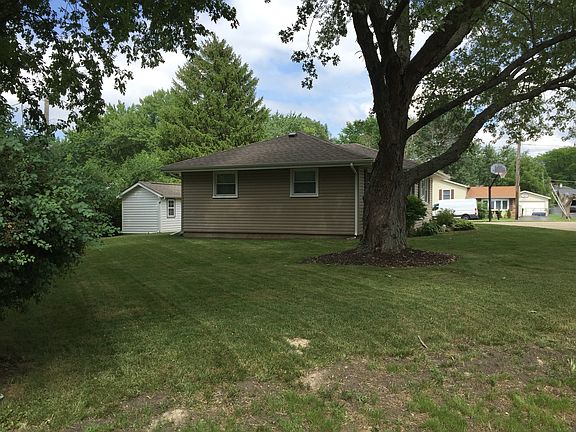 4th image of 2116 Woodlane Dr
