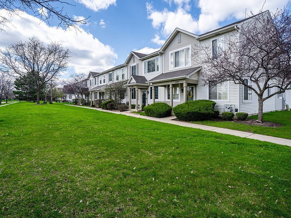 1537 Azalea Cir Romeoville IL Zillow