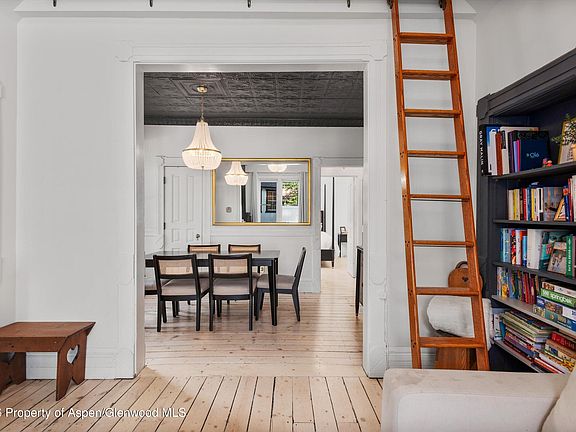 5th image of 735 W Bleeker St