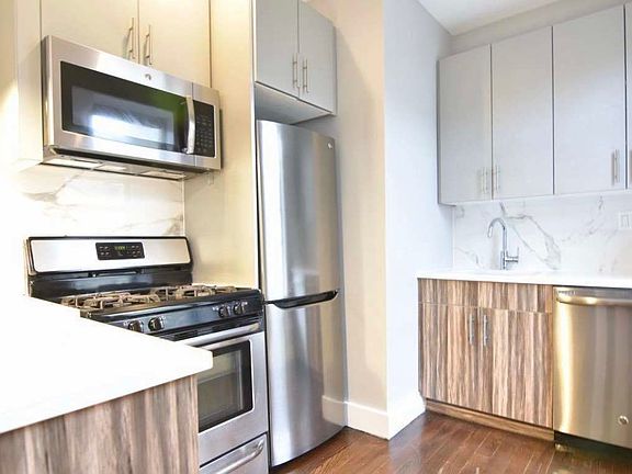 3rd image of 137 W 141st St APT 62