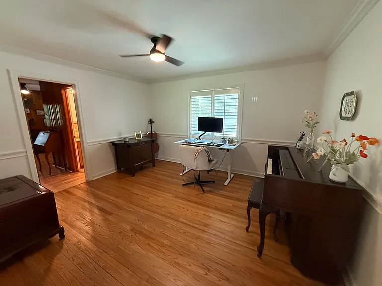 116 Springdale Cir — Photo 17
