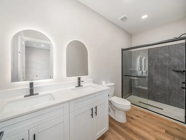 16 Deer Park Cv — Photo 11