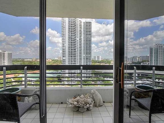 2nd image of 3600 Mystic Pointe Dr APT 1711