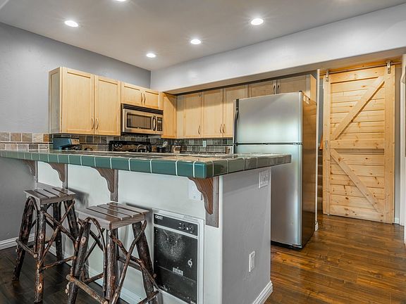 5th image of 1629 Majestic Pines Dr #10
