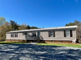 109 Coffee Creek Ln, Pilot Mountain, NC 27041