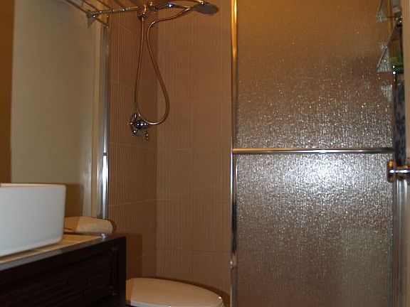 4th image of 555 Maine Ave Unit 424